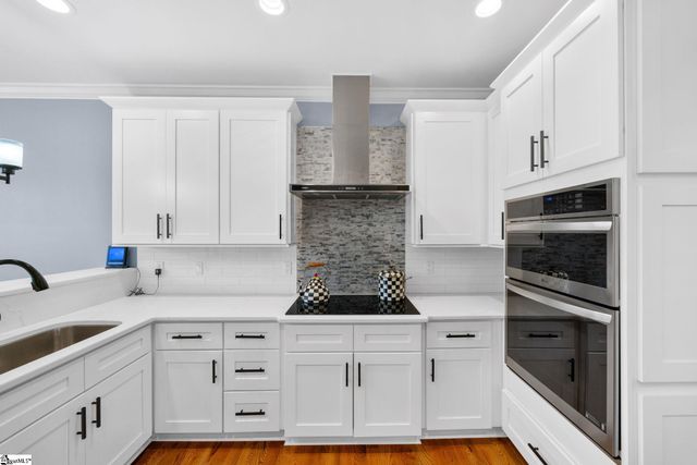 815 Shadow Creek Drive, Inman, SC 29349