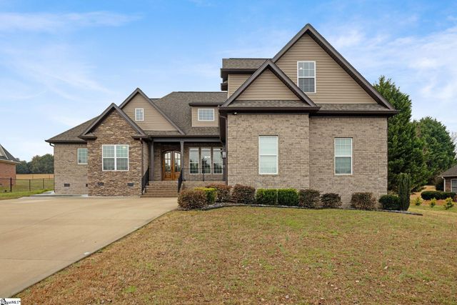 815 Shadow Creek Drive, Inman, SC 29349