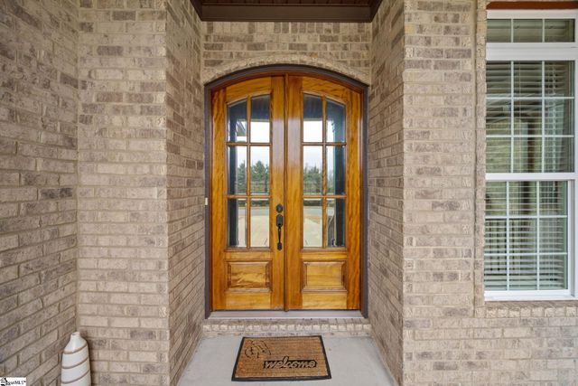 815 Shadow Creek Drive, Inman, SC 29349