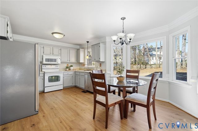 919 Walton Creek Dr, Chesterfield, VA 23114