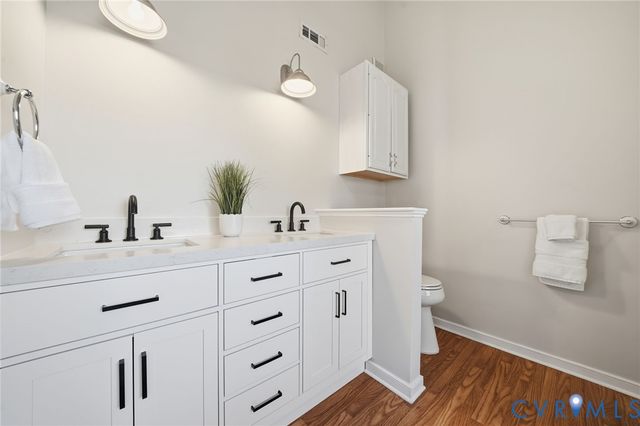 919 Walton Creek Dr, Chesterfield, VA 23114