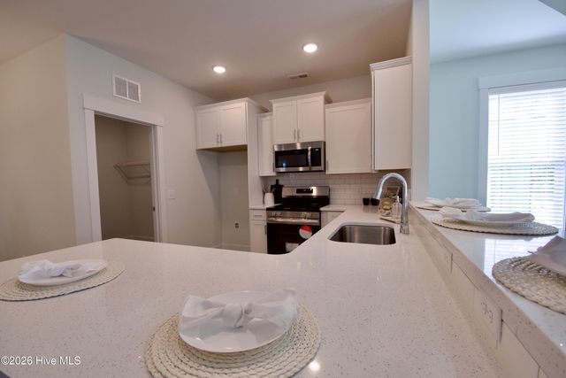 1263 Old Fayetteville Road NE, Leland, NC 28451