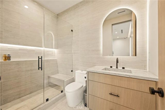 22924 Erwin Street, Woodland Hills, CA 91367