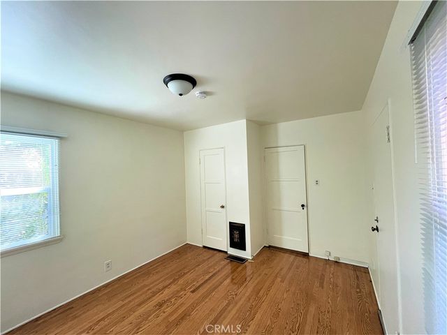 1616 Redcliff, Los Angeles, CA 90026