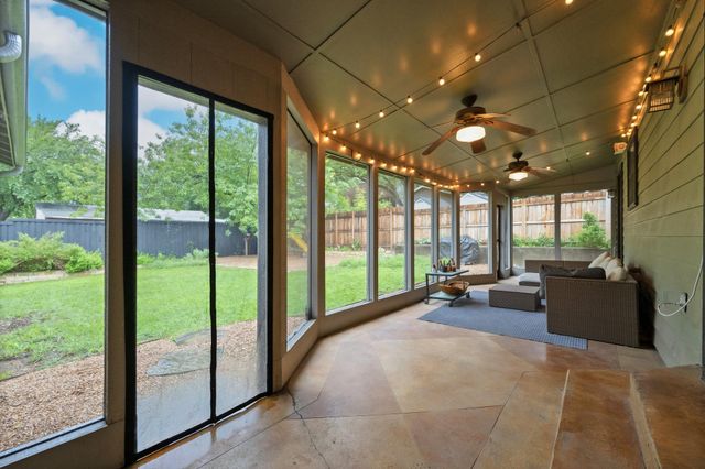 2111 Wright ST, Austin, TX 78704