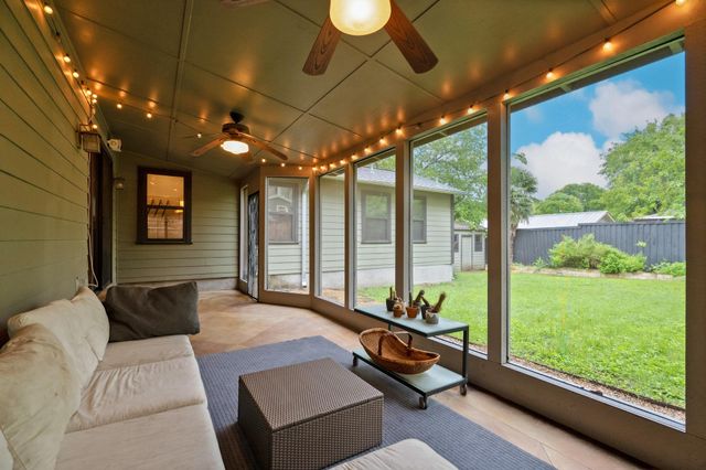 2111 Wright ST, Austin, TX 78704