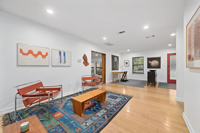 2111 Wright ST, Austin, TX 78704