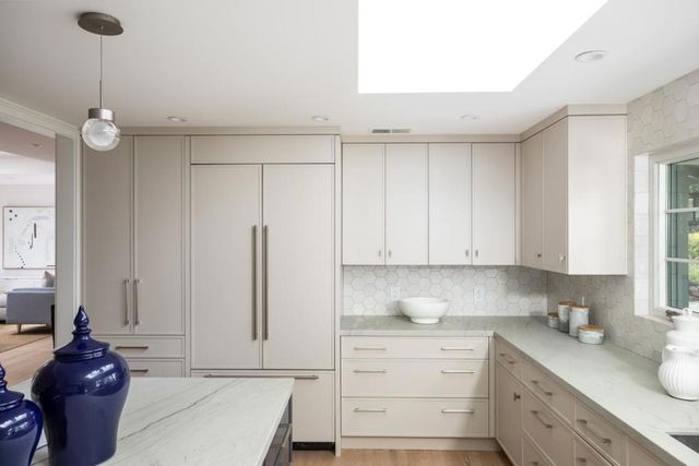 526 Pinecrest Drive, Los Altos, CA 94024