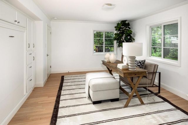 526 Pinecrest Drive, Los Altos, CA 94024