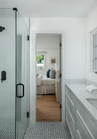 526 Pinecrest Drive, Los Altos, CA 94024