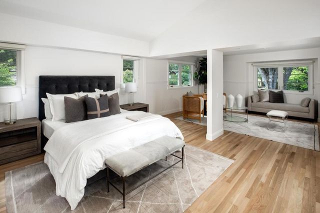 526 Pinecrest Drive, Los Altos, CA 94024