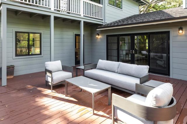 526 Pinecrest Drive, Los Altos, CA 94024