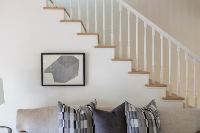 526 Pinecrest Drive, Los Altos, CA 94024