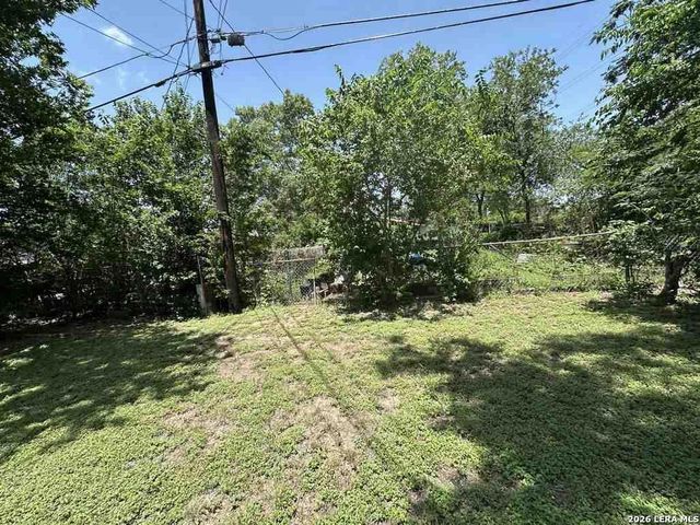 1525 Eichen, New Braunfels, TX 78130