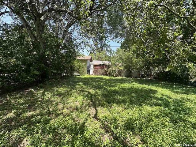 1525 Eichen, New Braunfels, TX 78130