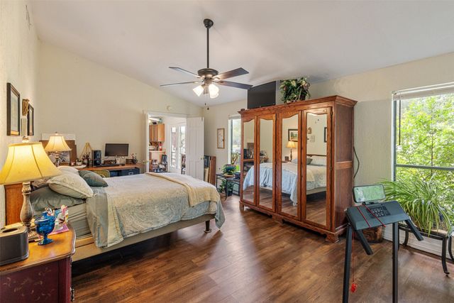 713 Midway Road, Tool, TX 75143