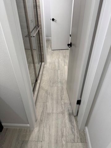 505 Westcott Street 102, Houston, TX 77007