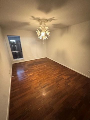 505 Westcott Street 102, Houston, TX 77007