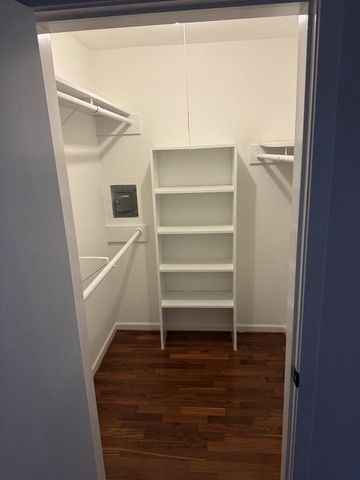 505 Westcott Street 102, Houston, TX 77007