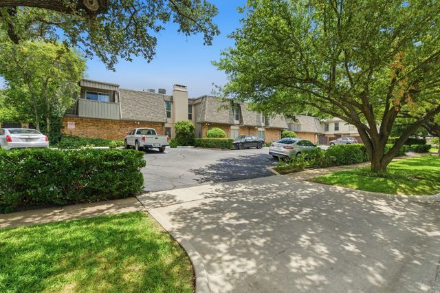 4112 Bowser Avenue 205, Dallas, TX 75219