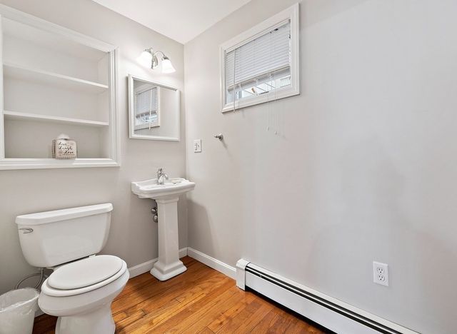 249 North St 1, Hingham, MA 02043