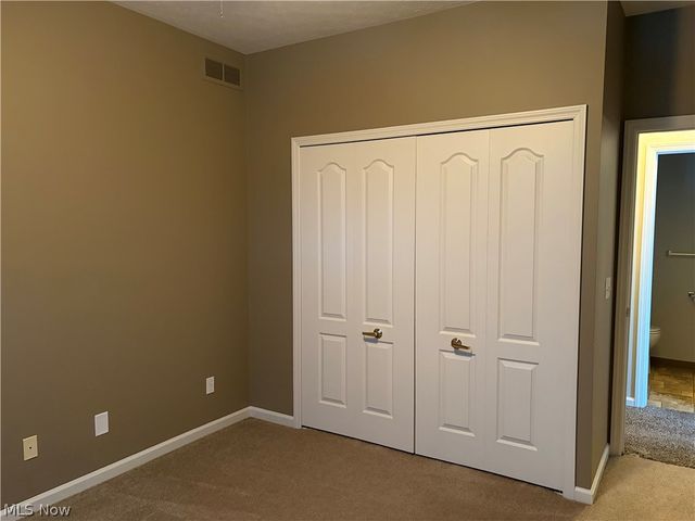 3461 E Prescott Circle, Cuyahoga Falls, OH 44223