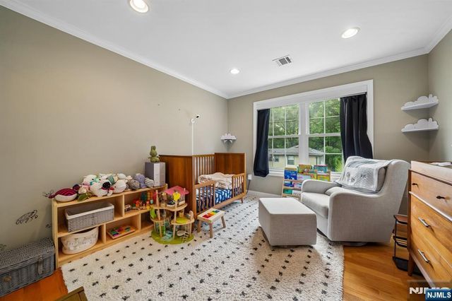 418 Ivy Lane, Englewood, NJ 07631