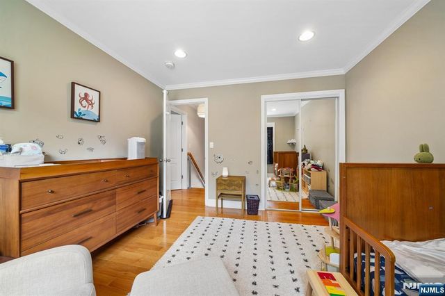 418 Ivy Lane, Englewood, NJ 07631