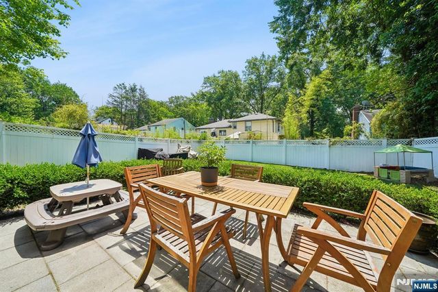 418 Ivy Lane, Englewood, NJ 07631