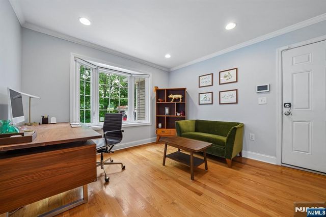 418 Ivy Lane, Englewood, NJ 07631