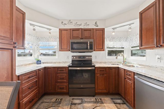 354 QUIET WAY, Palmetto, FL 34221