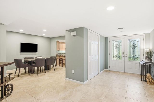 2631 ROYAL LIVERPOOL DRIVE, Tarpon Springs, FL 34688