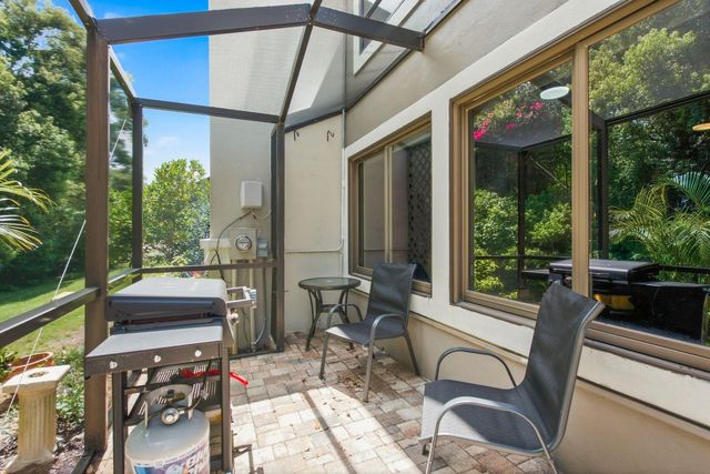 2631 ROYAL LIVERPOOL DRIVE, Tarpon Springs, FL 34688