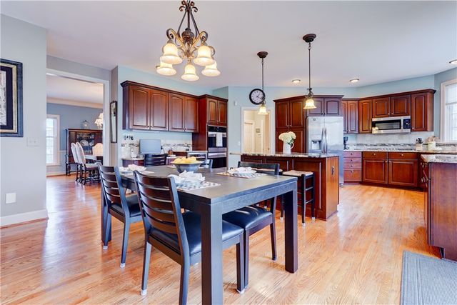 6 Quoin Crescent, Victor, NY 14564