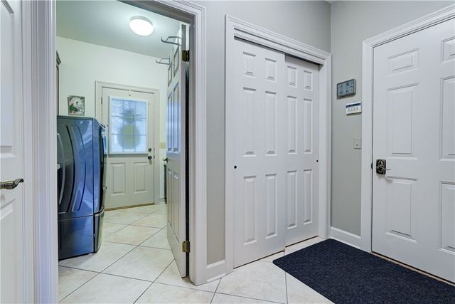 6 Quoin Crescent, Victor, NY 14564