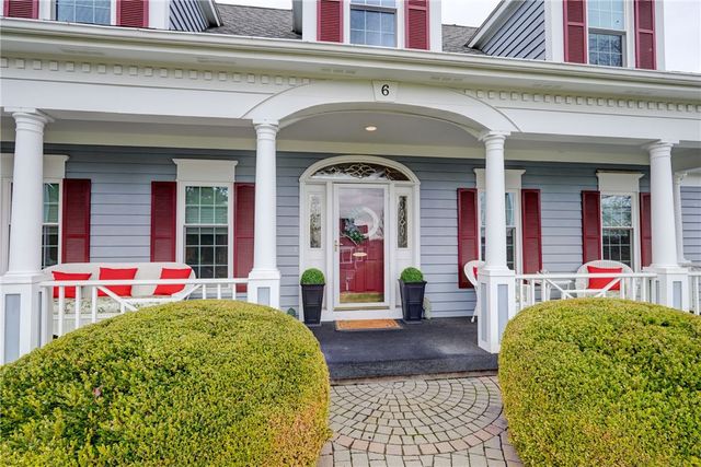 6 Quoin Crescent, Victor, NY 14564