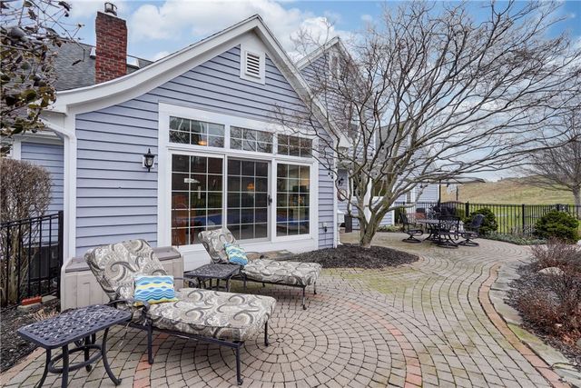 6 Quoin Crescent, Victor, NY 14564