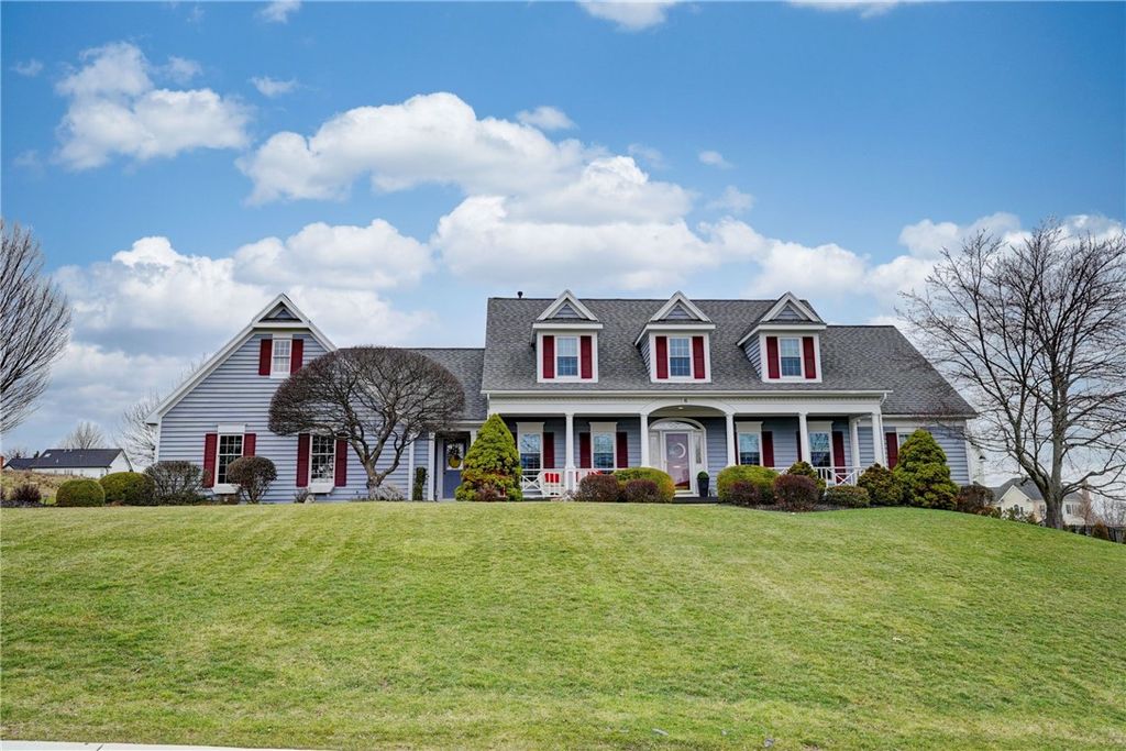 6 Quoin Crescent, Victor, NY 14564