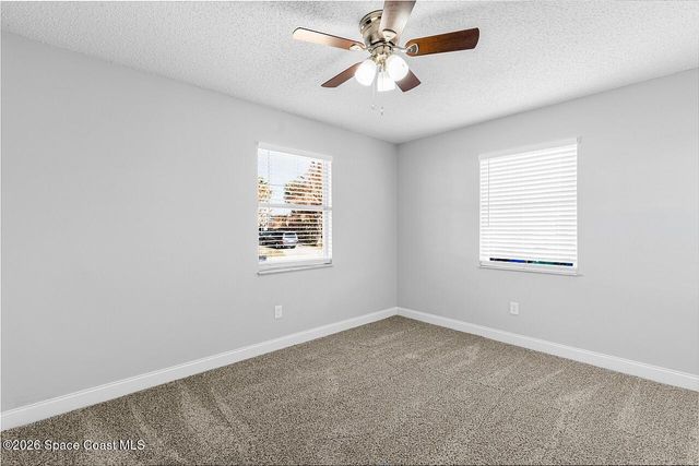 908 Landsdowne Drive, Sebastian, FL 32958