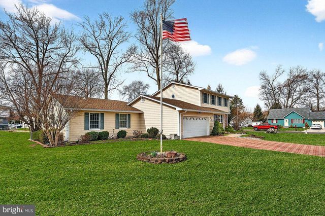 1 JOHN COURT, Hamilton, NJ 08620