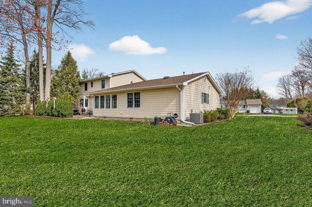 1 JOHN COURT, Hamilton, NJ 08620