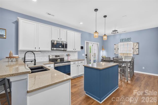 4506 Lawrence Daniel Drive, Matthews, NC 28104