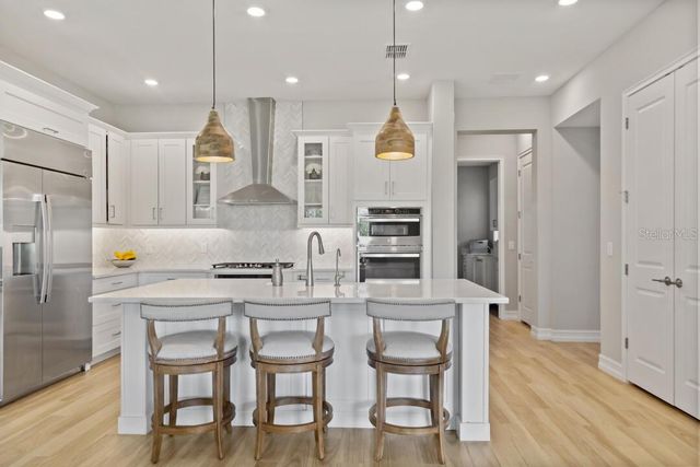 1709 8TH STREET E, Palmetto, FL 34221