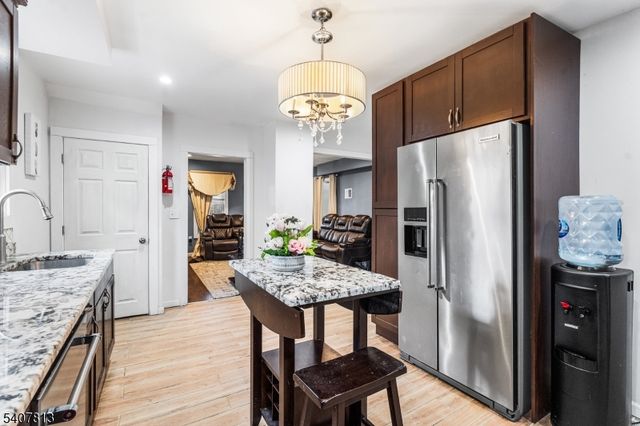 218 Muhlenberg Pl, Plainfield City, NJ 07060