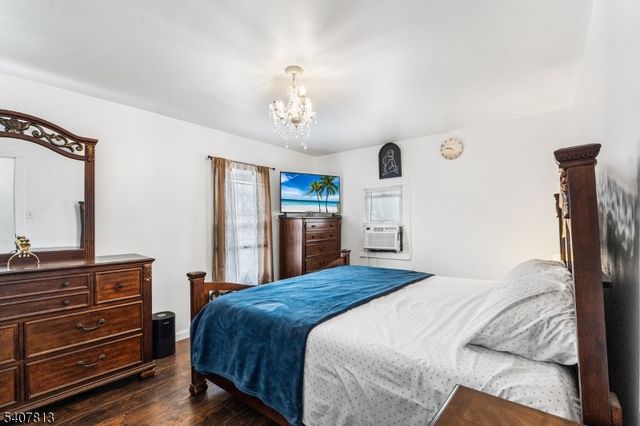 218 Muhlenberg Pl, Plainfield City, NJ 07060