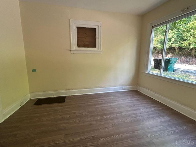 1721 Sutter Avenue, Cincinnati, OH 45225
