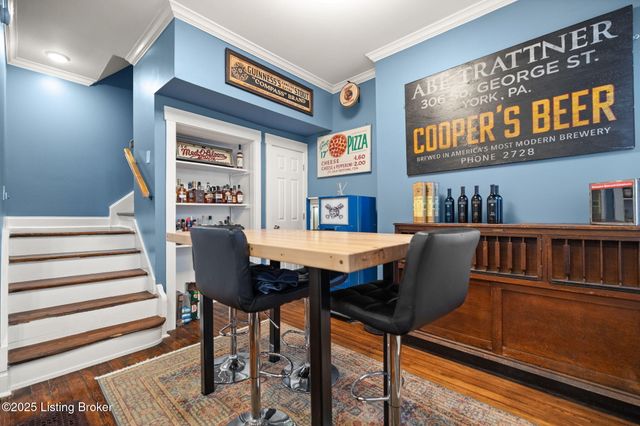 1438 S Floyd St, Louisville, KY 40208