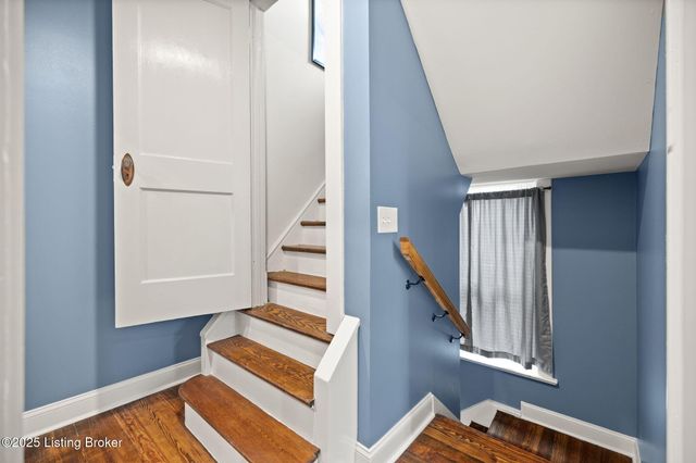 1438 S Floyd St, Louisville, KY 40208