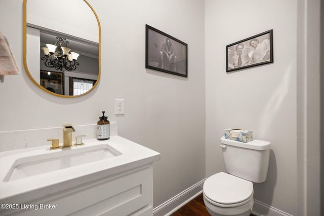 1438 S Floyd St, Louisville, KY 40208