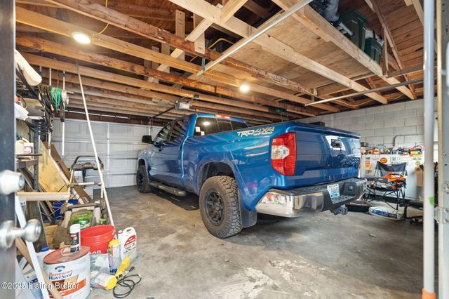 1438 S Floyd St, Louisville, KY 40208